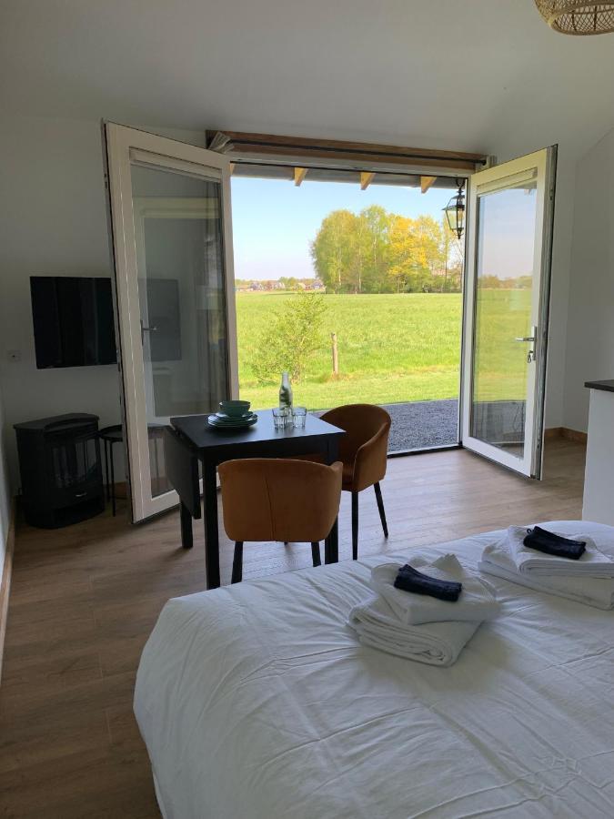 Bed and Breakfast Haarles Landleven Exterior foto